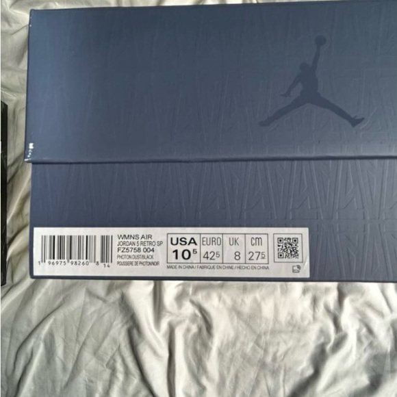 A Ma Maniére x Air Jordan 5 “Dawn” - Picture 5 of 5